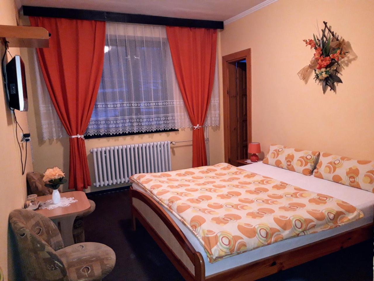 Penzion U Simona Vernar Bagian luar foto
